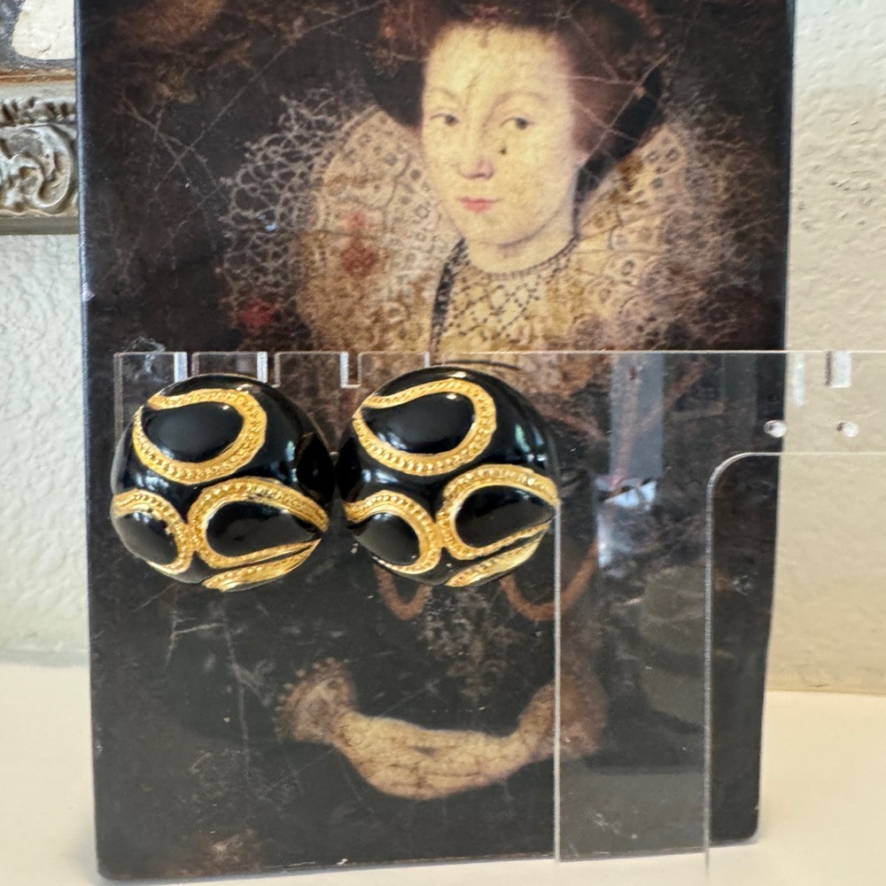 Vintage Maresco Earrings –Enamel Black‎ and Gold Tone with Sculptural Design